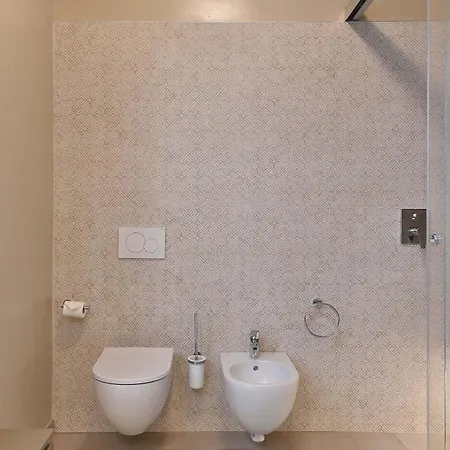 شقة Refugium Serenitas - Boutique With Garden Terrace غارنانو